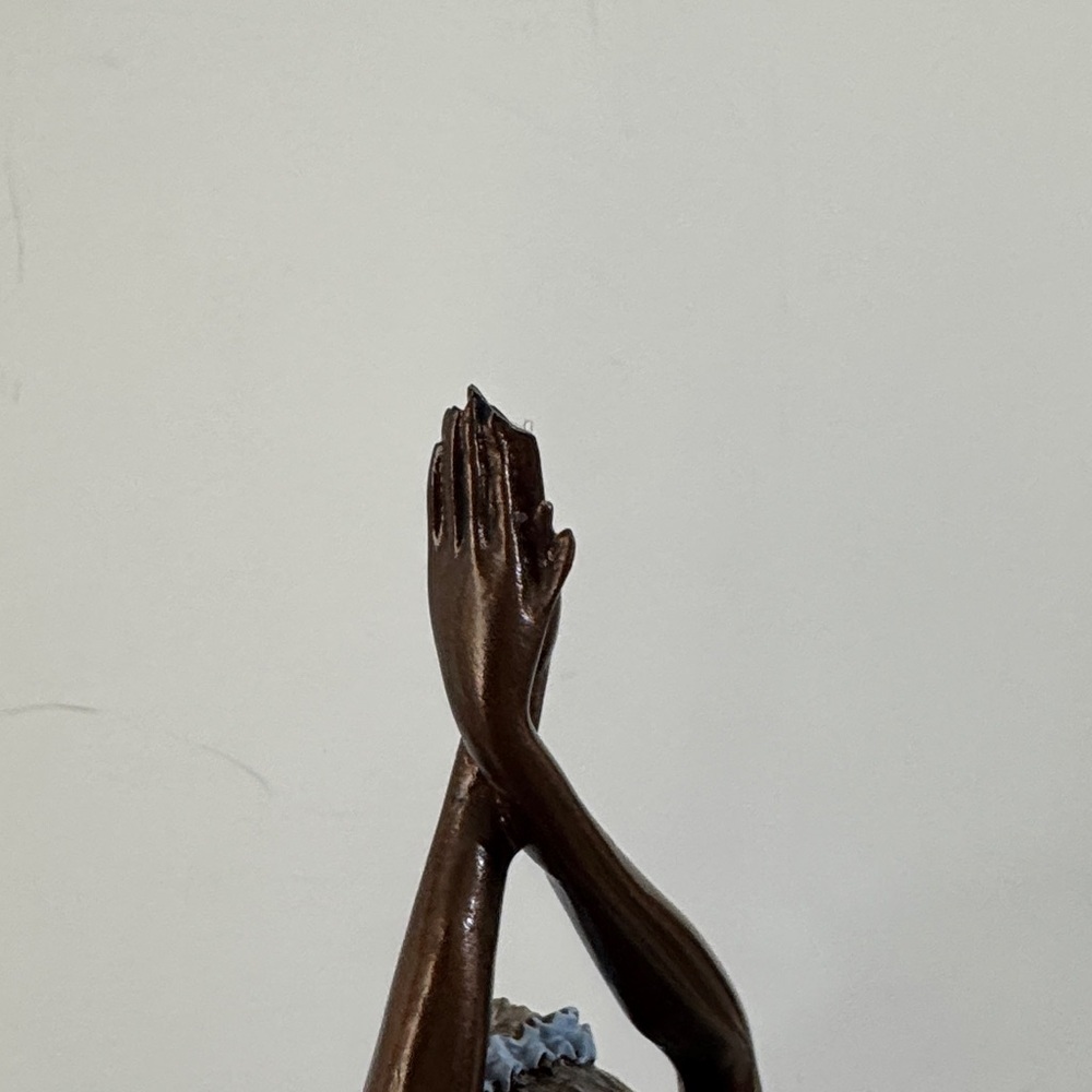 Elegant Ballerina Bronze Style (Resin) Statue 16 3/4"H x 6"W - Vintage - Picture 7 of 13